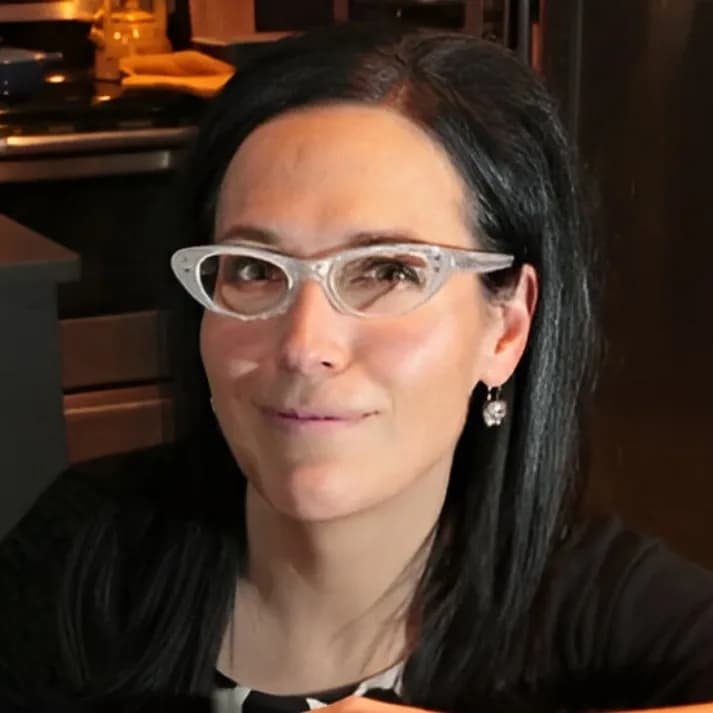 Photo of Michelle Brewer