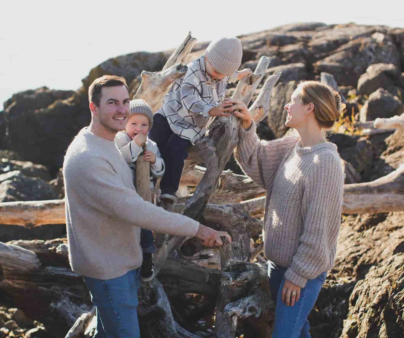 Rob, his wife Shannon, and their two sons.